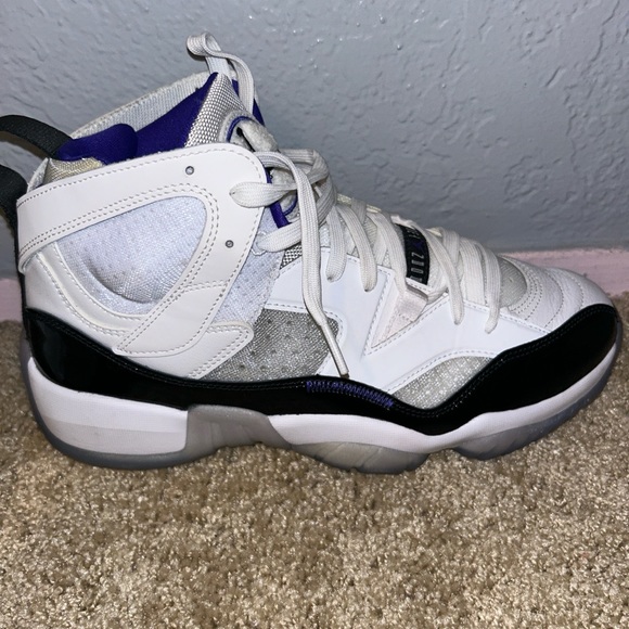 jordan jumpman 2 trey unworn - Picture 1 of 4